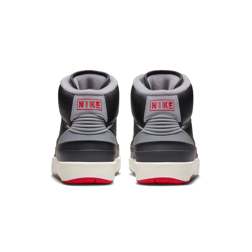 BIG KID'S AIR JORDAN 2 RETRO - "BLACK CEMENT" - Picture 3 of 7